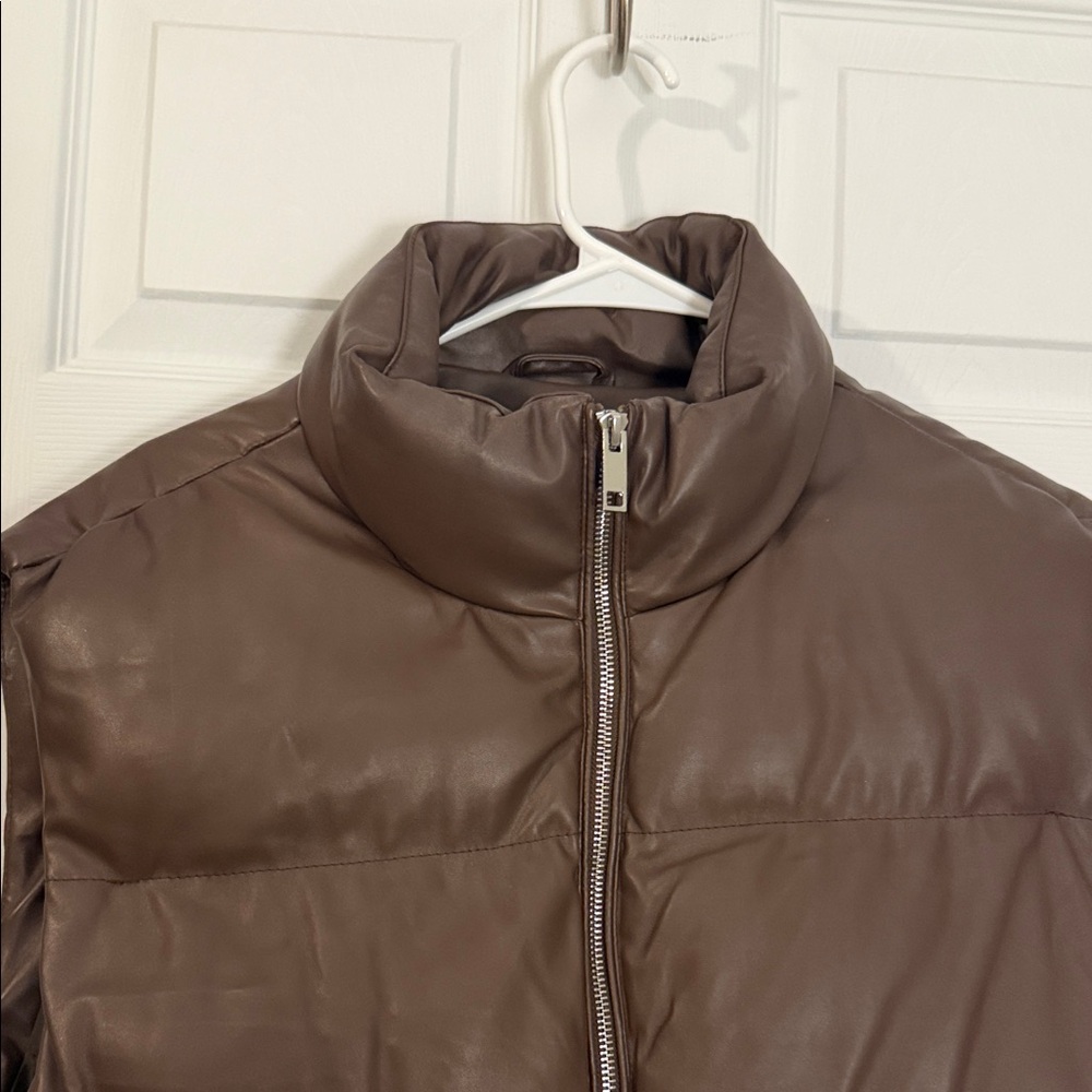 Puffer Vest - Picture 3 of 3